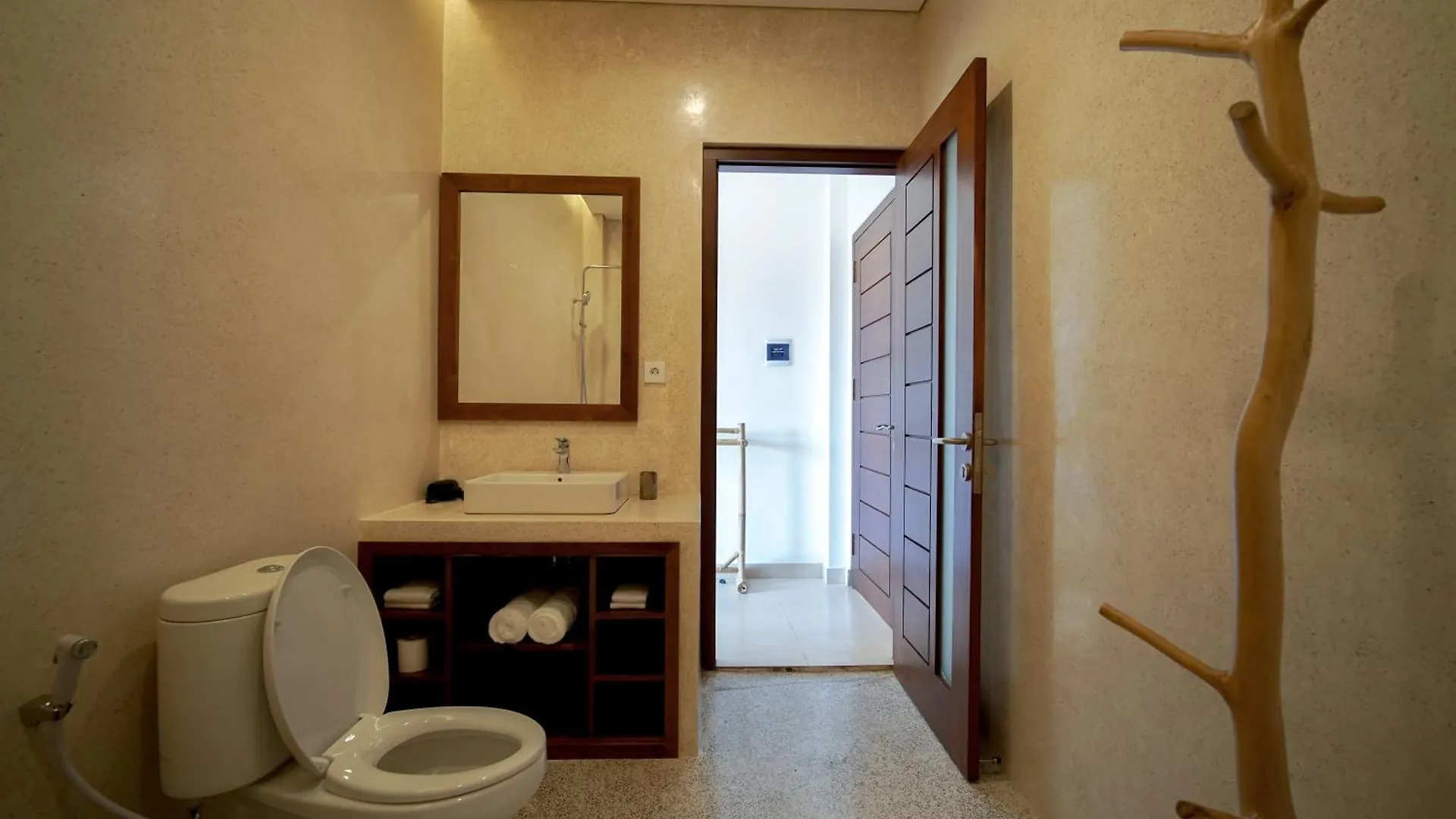 Wakasuta House Bed & Breakfast Ubud