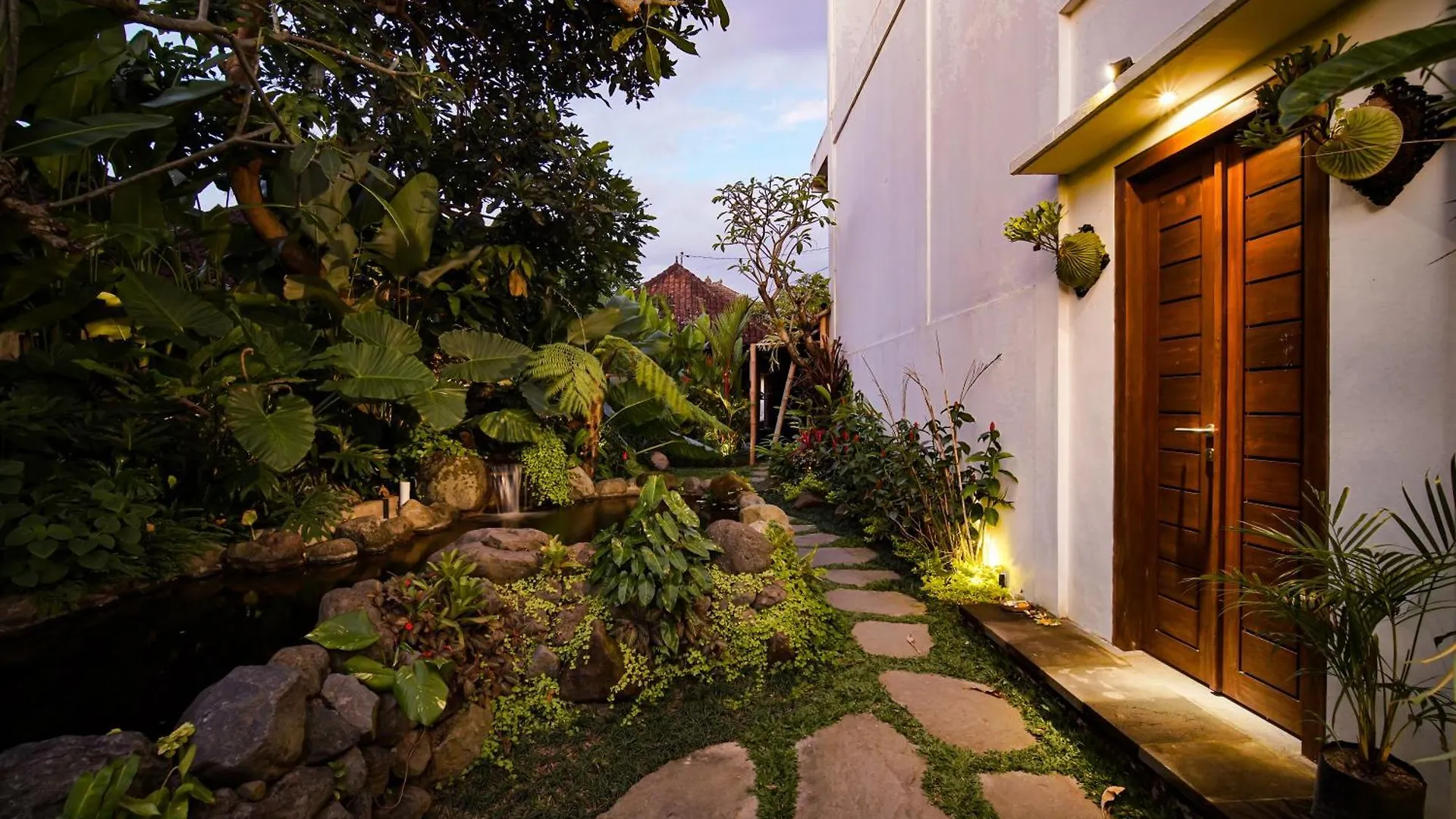 Wakasuta House Bed & Breakfast Ubud  Indonesia